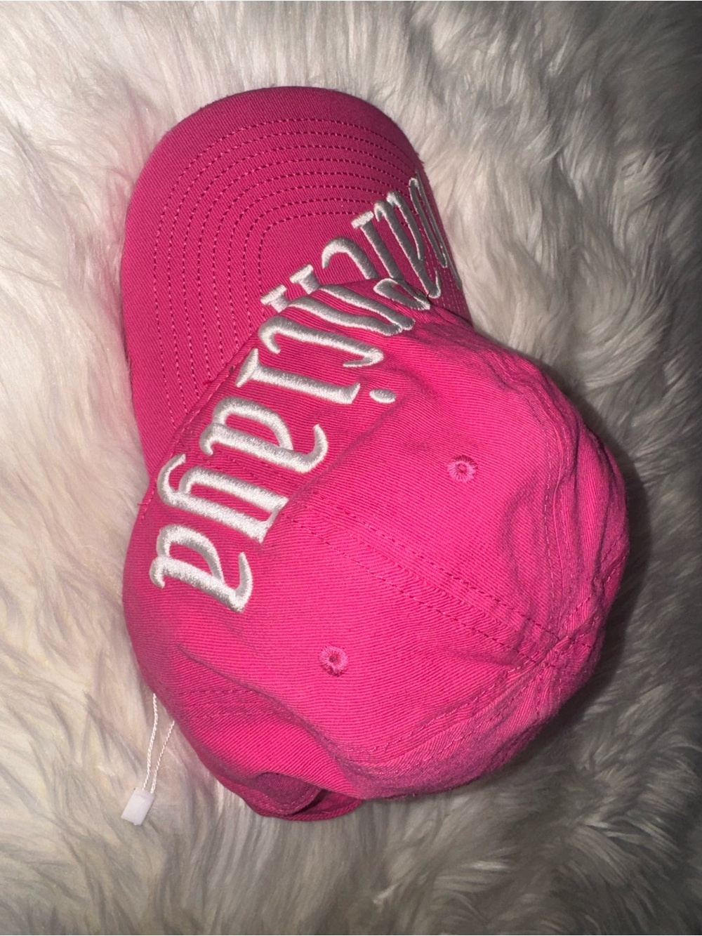 Balenciaga Hot Pink Cap with White Embroidered Logo - Picture 5 of 13